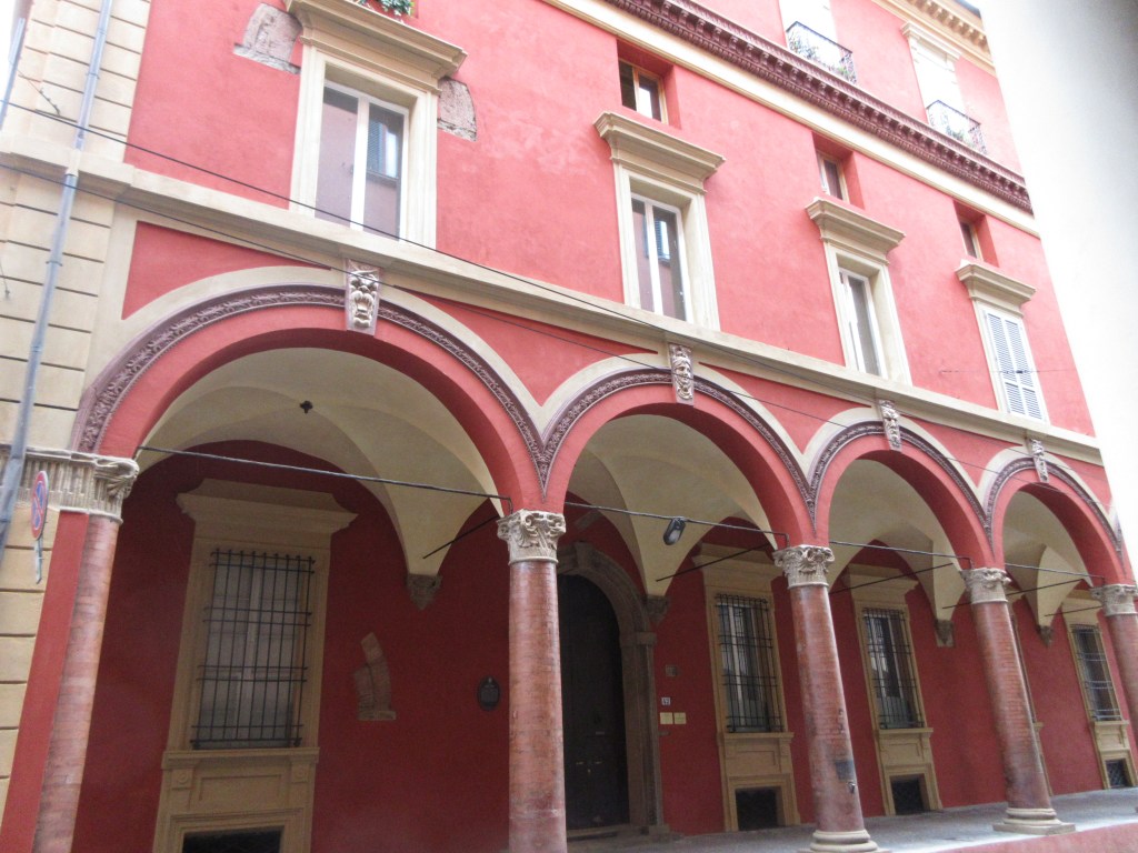 二つの小さな食べ物屋さん